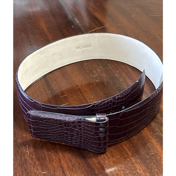 St. John Vintage Croc Embossed Wide Leather Belt Size S/M Purple Designer USA - Picture 1 of 9